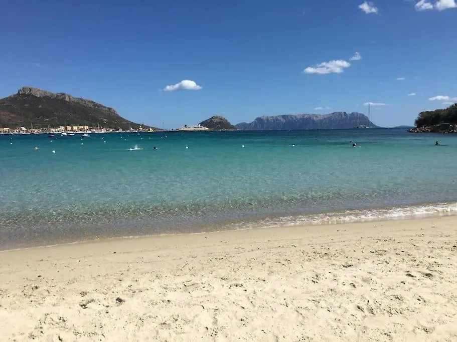 A 30 M Dal Mare Villa Golfo Aranci Italy